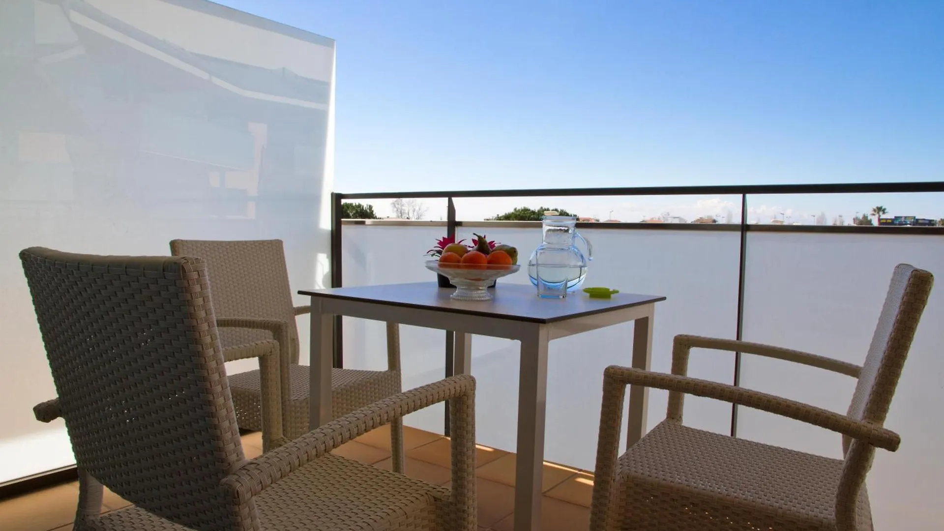 Santa Susanna Chic! Apartments By Alegria