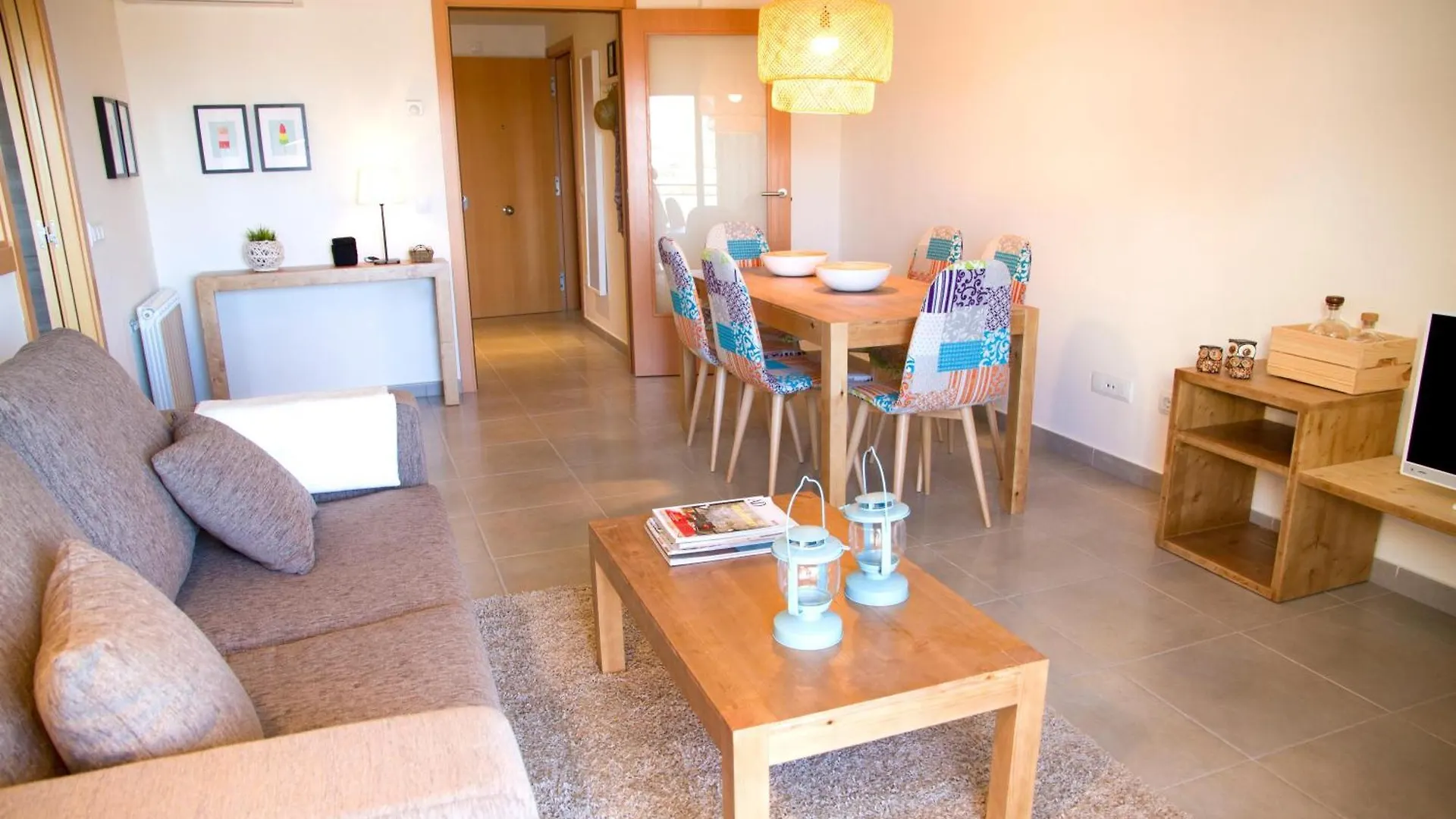 Santa Susanna Chic! Apartments By Alegria