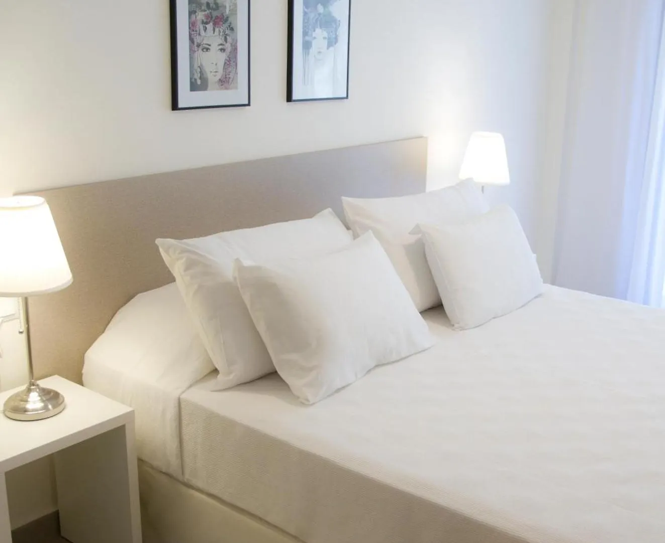 Santa Susanna Chic! Apartments By Alegria